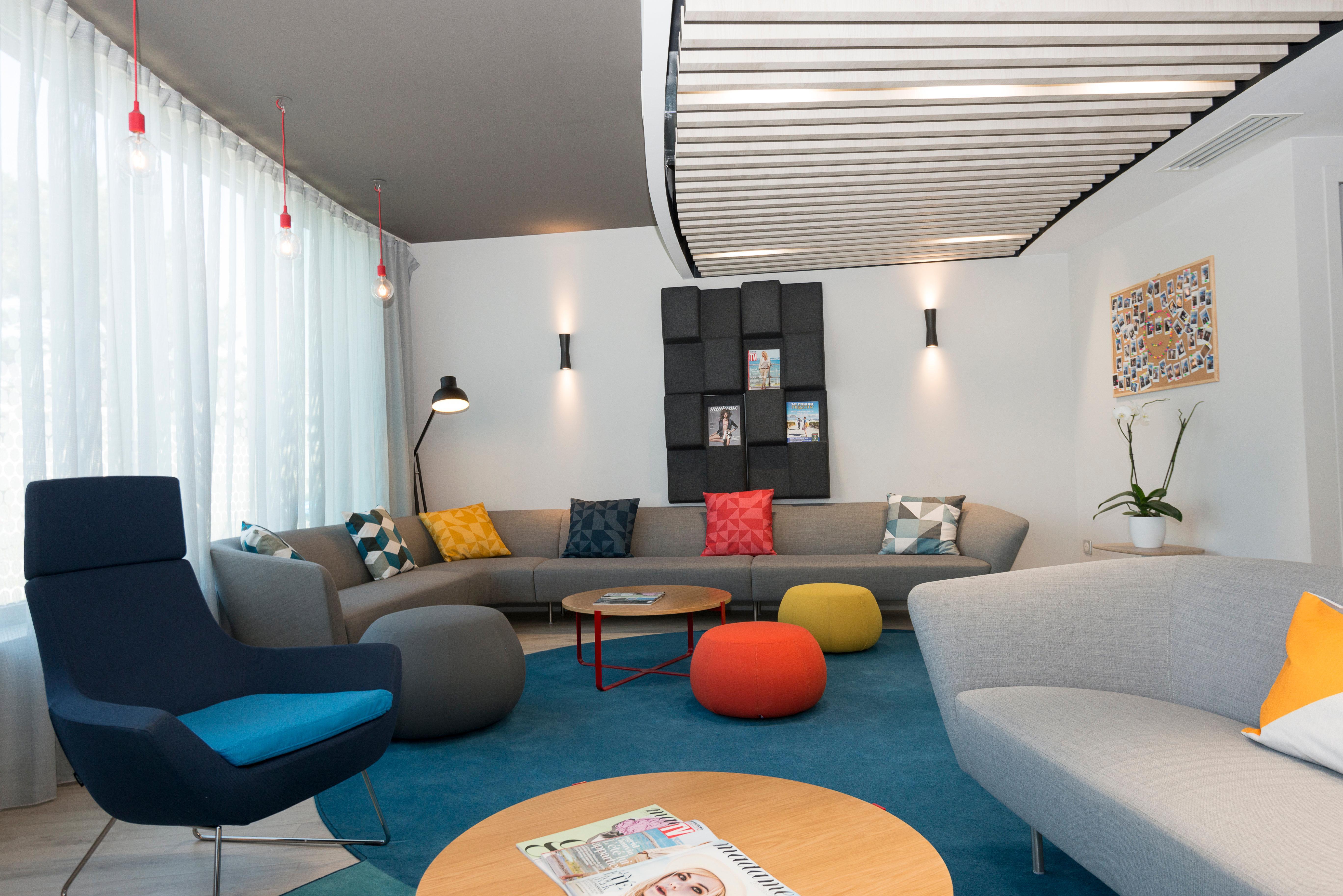 Holiday Inn Express Paris - Velizy By Ihg Bagian luar foto