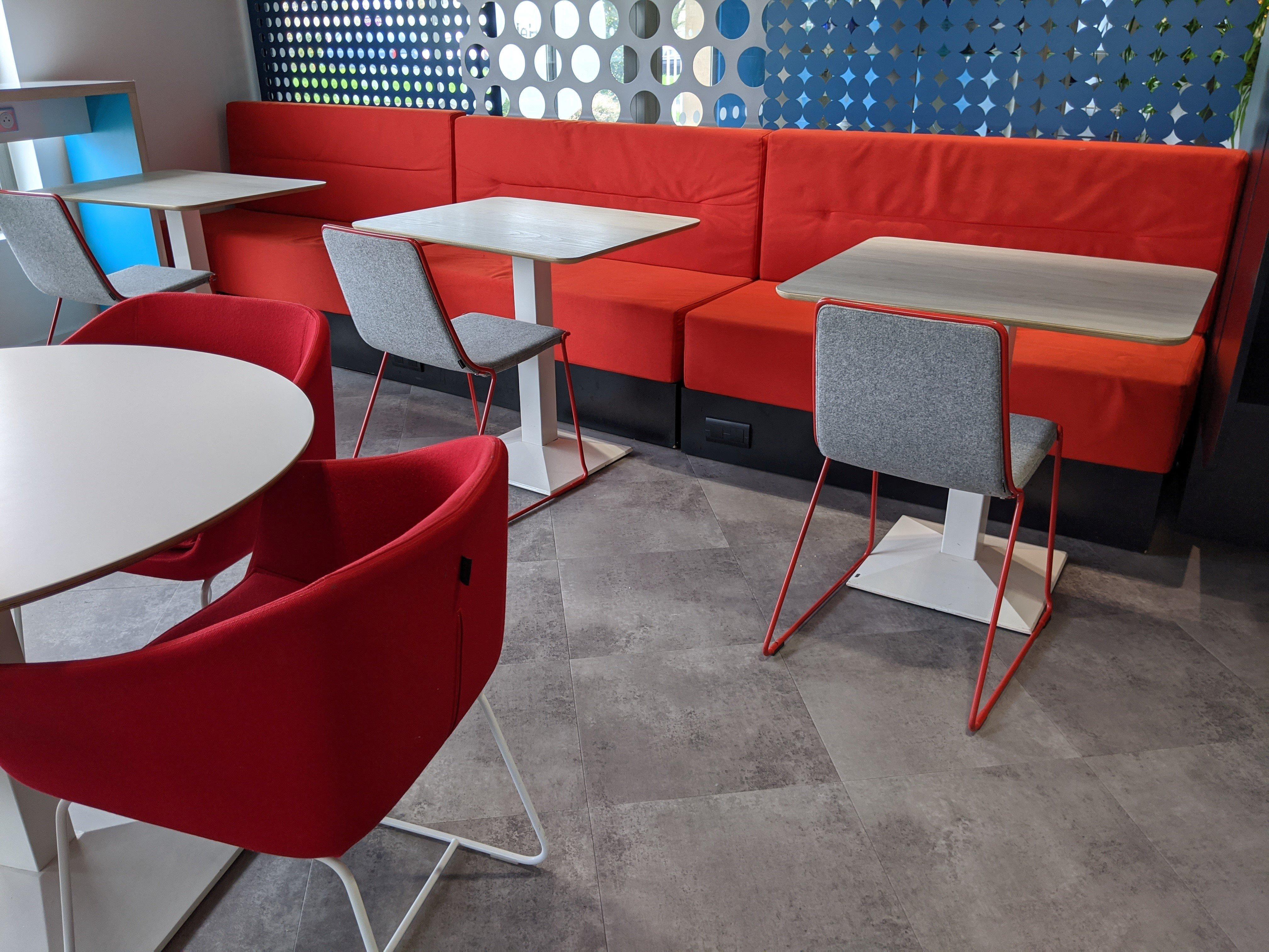 Holiday Inn Express Paris - Velizy By Ihg Bagian luar foto