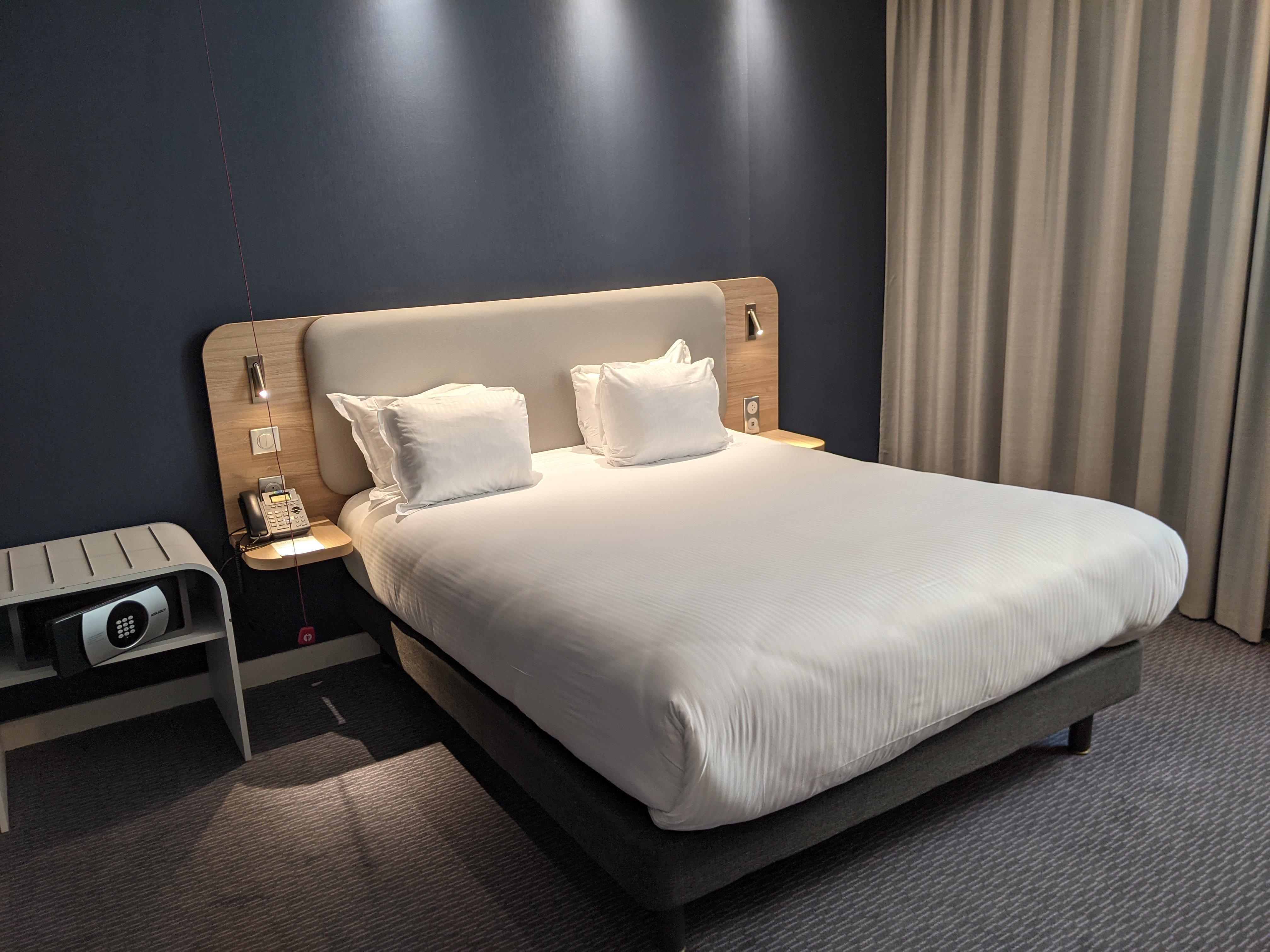 Holiday Inn Express Paris - Velizy By Ihg Bagian luar foto