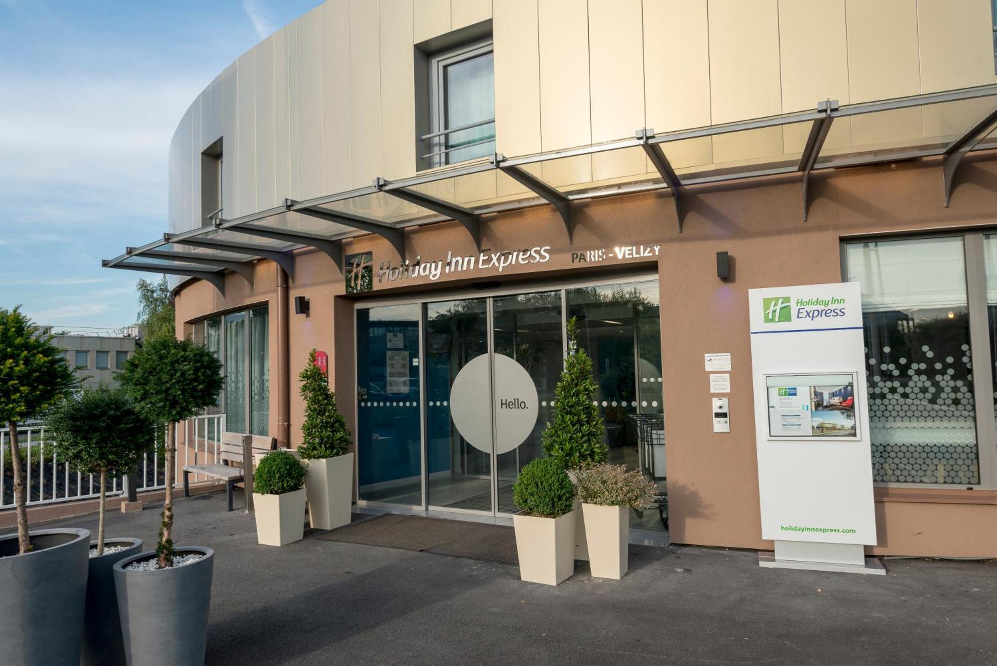 Holiday Inn Express Paris - Velizy By Ihg Bagian luar foto