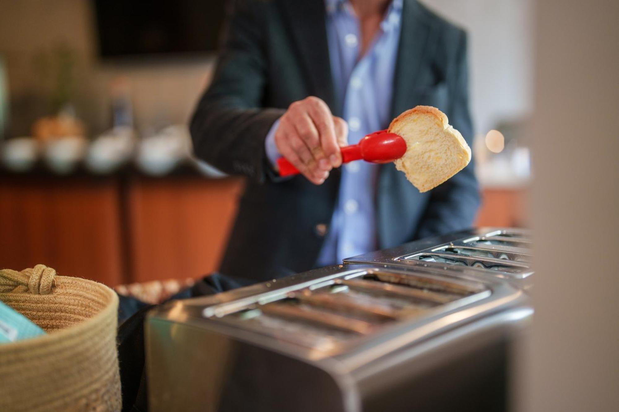 Holiday Inn Express Paris - Velizy By Ihg Bagian luar foto